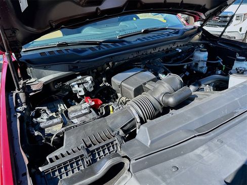 Used 2024 Ford F250 Lariat w/ Chrome Package image 26