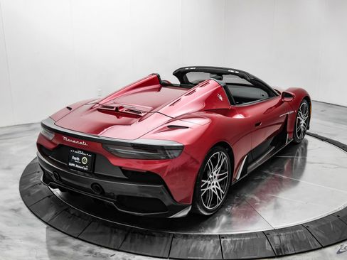 Used 2023 Maserati MC20 Spyder RWD image 24