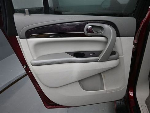 Used 2017 Buick Enclave Leather w/ Trailering Package image 15