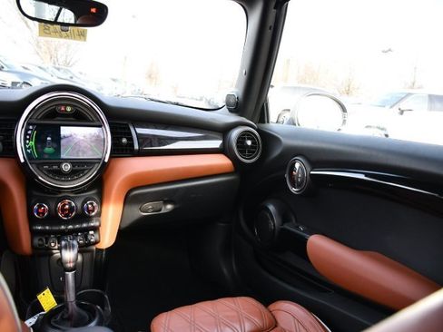 Used 2019 MINI Cooper S image 20