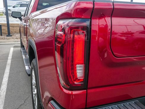 Used 2024 GMC Sierra 1500 Denali w/ Technology Package RWD image 21