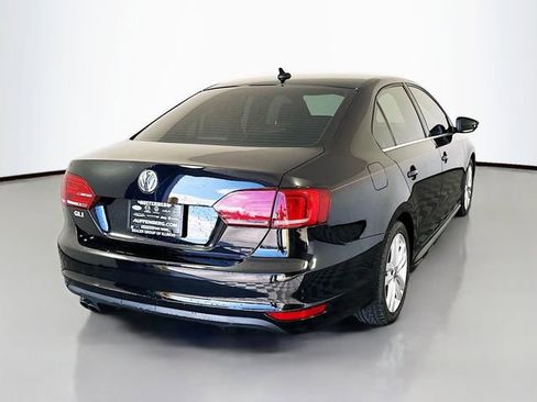 Used 2014 Volkswagen Jetta GLI image 7