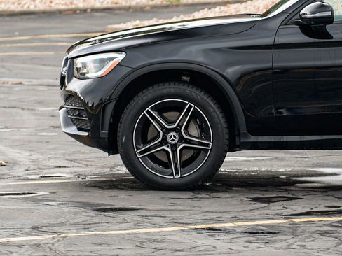 Used 2021 Mercedes-Benz GLC 300 4MATIC image 8