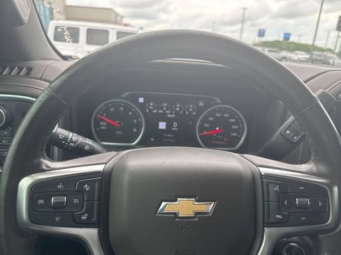 Used 2020 Chevrolet Silverado 1500 LTZ w/ LTZ Premium Package AWD/4WD image 23