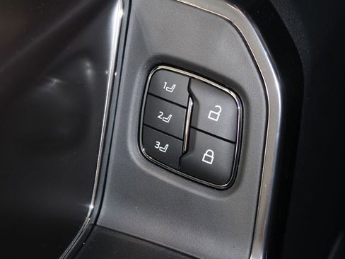 New 2026 Ford F250 Platinum image 42