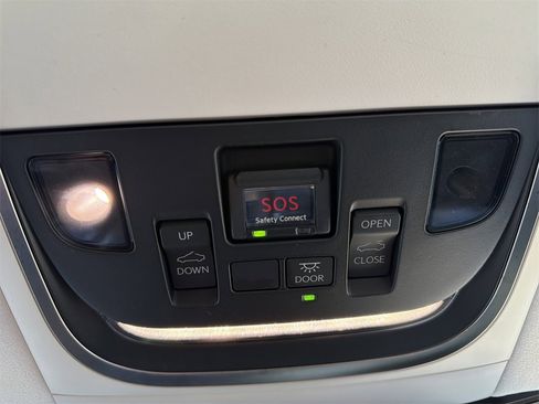 Used 2018 Lexus LS 500 image 36