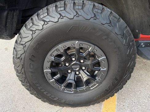 Used 2022 Ford Bronco Raptor image 32