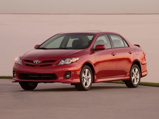 Used 2013 Toyota Corolla LE video 1