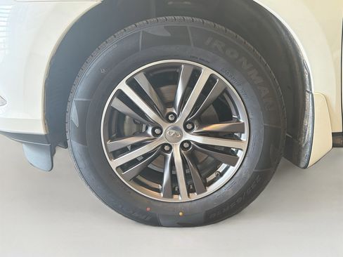 Used 2017 INFINITI QX60 Luxe w/ Premium Plus Package image 11