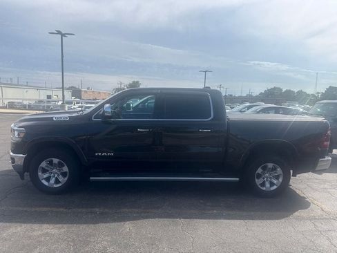 Used 2021 RAM 1500 Laramie AWD/4WD image 2