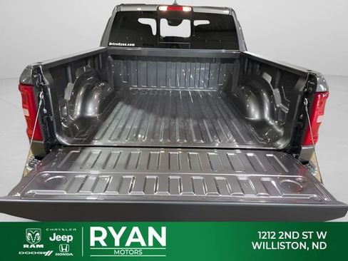 New 2026 RAM 1500 Big Horn AWD/4WD image 15