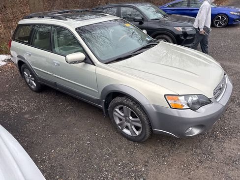 Used 2005 Subaru Outback 3.0R L.L. Bean image 9