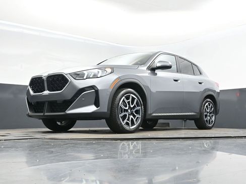 Used 2025 BMW X2 xDrive28i image 39