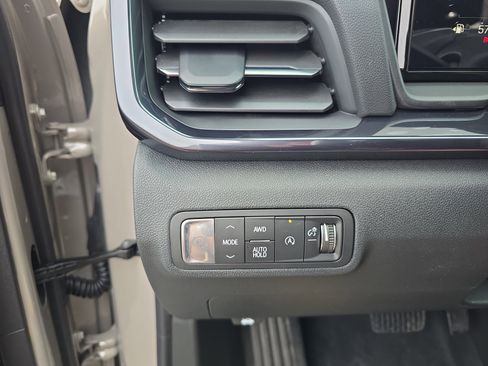 New 2026 GMC Terrain AT4 AWD/4WD image 21