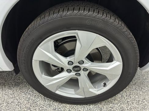 Used 2024 Audi Q5 2.0T Premium Plus image 18