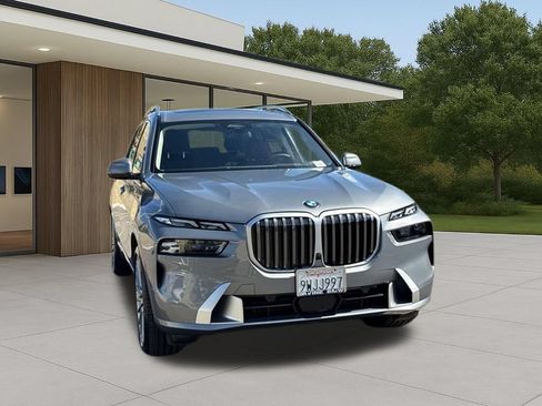 Used 2026 BMW X7 xDrive40i AWD/4WD image 5