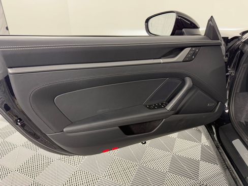 Used 2025 Porsche 911 Carrera image 14