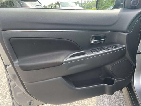 Used 2026 Mitsubishi Outlander Sport SE AWD/4WD image 15