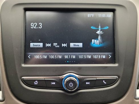 Used 2017 Chevrolet Malibu LS w/ LPO, Convenience Package 2 image 25