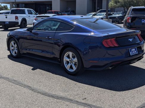 Used 2019 Ford Mustang Coupe image 4