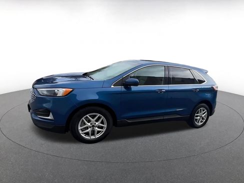 Used 2024 Ford Edge SEL AWD/4WD image 8