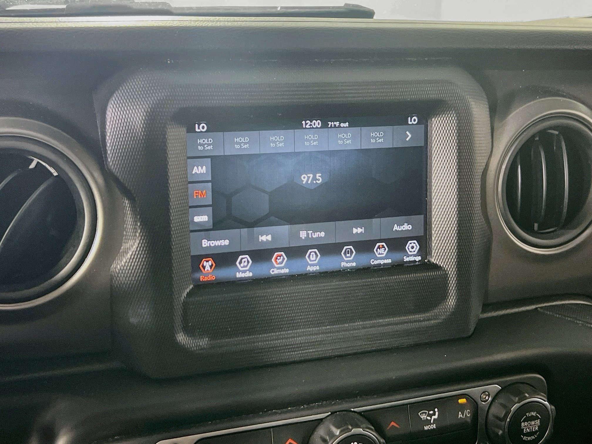 Used 2023 Jeep Wrangler Sport AWD/4WD image 14