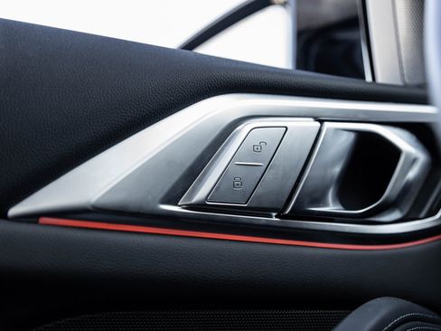 Used 2026 BMW M4 Competition image 18