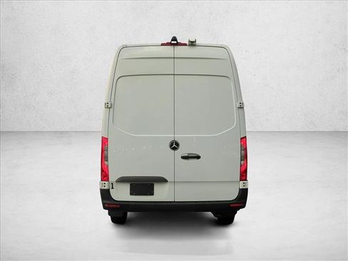 Used 2020 Mercedes-Benz Sprinter 2500 image 7