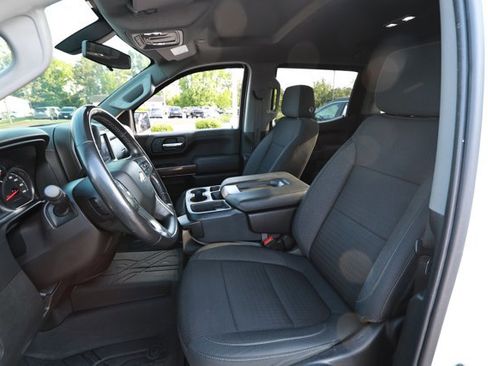 Used 2021 Chevrolet Silverado 1500 LT w/ Z71 Off-Road Package AWD/4WD image 22