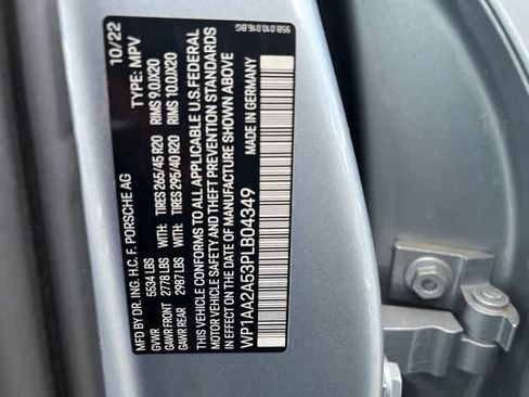 Used 2023 Porsche Macan Turbo AWD/4WD image 9