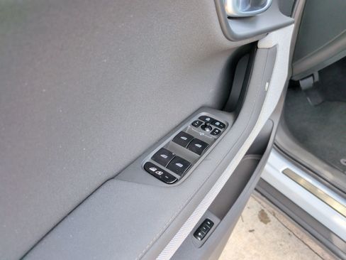 Used 2024 Polestar Polestar 2 RWD image 14