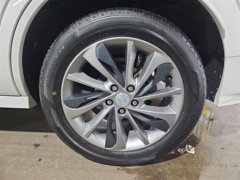 Certified 2022 Buick Encore GX Select w/ Sport Touring Package image 33