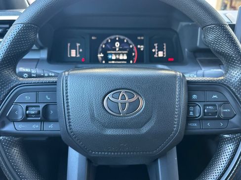 Used 2026 Toyota Tacoma SR5 AWD/4WD image 21