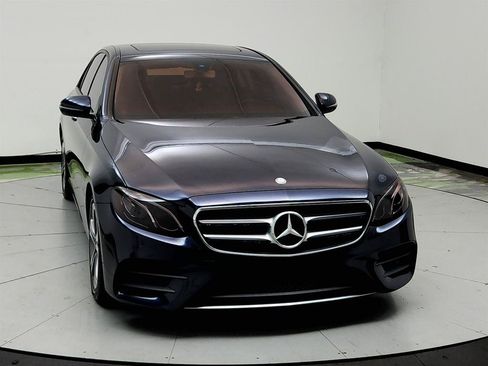 Used 2017 Mercedes-Benz E 300 image 2