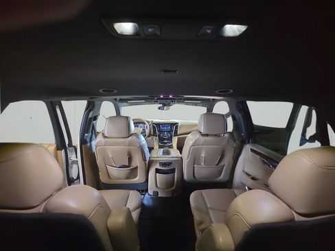 Used 2020 Cadillac Escalade Platinum AWD/4WD image 51