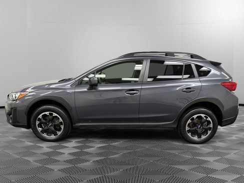 Certified 2023 Subaru Crosstrek 2.0i Premium image 2