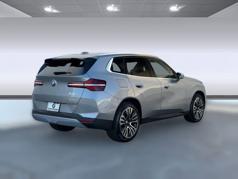 New 2026 BMW X3 xDrive30 w/ Premium Package image 9