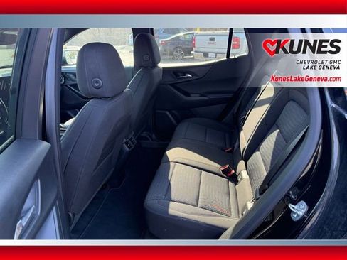 Used 2025 Chevrolet Equinox LT image 12