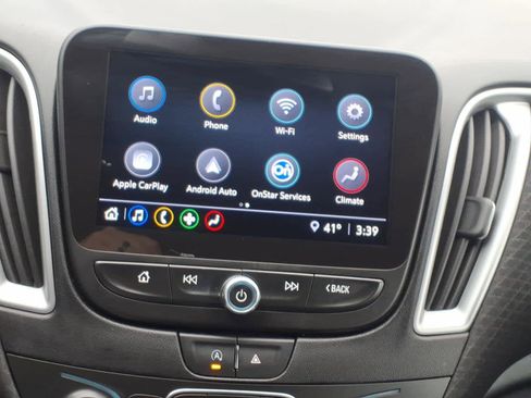 Used 2024 Chevrolet Malibu LT image 19