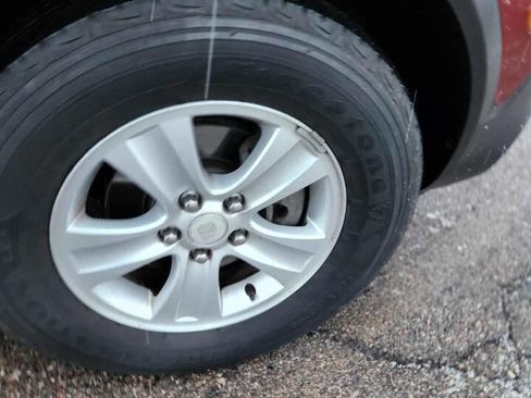 Used 2008 Saturn Vue XE image 31