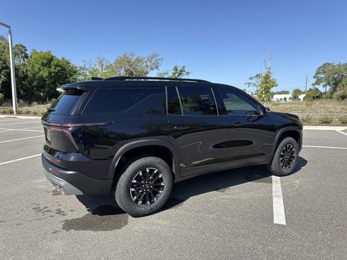 New 2026 Chevrolet Traverse Z71 w/ Enhanced Driving Package AWD/4WD image 3
