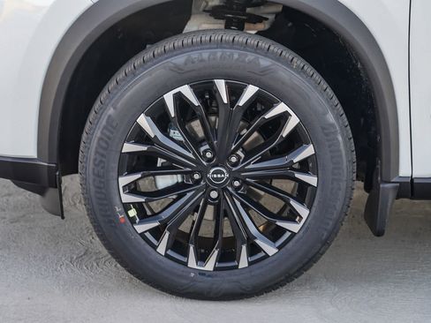 New 2026 Nissan Rogue Dark Armor FWD image 10