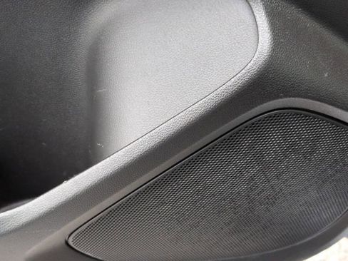 Used 2023 Chevrolet TrailBlazer LS image 15