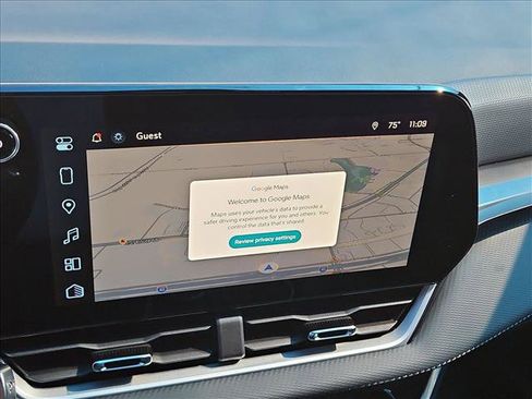 New 2027 Chevrolet Equinox LT w/ Safety and Technology Package FWD image 14