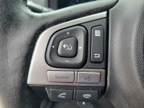 Used 2018 Subaru Forester 2.5i Touring AWD/4WD image 24