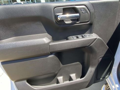 Used 2024 GMC Sierra 1500 Pro w/ Pro Value Package AWD/4WD image 17