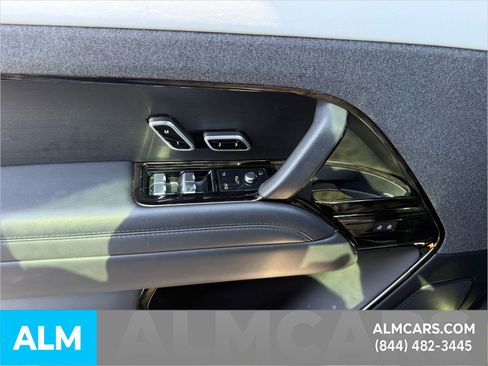 Used 2023 Land Rover Range Rover Sport SE Dynamic AWD/4WD image 23