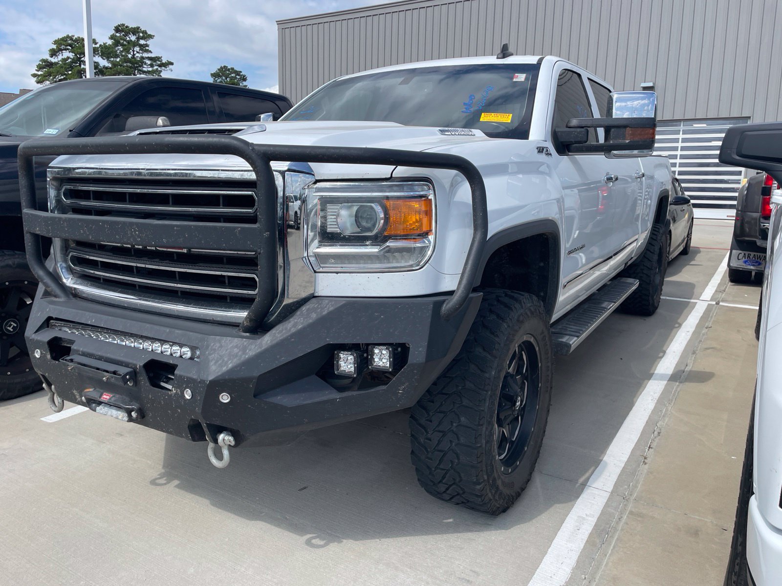Used 2019 GMC Sierra 3500 SLT w/ Duramax Plus Package AWD/4WD image 1