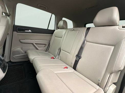 Used 2018 Volkswagen Atlas SE AWD/4WD image 25