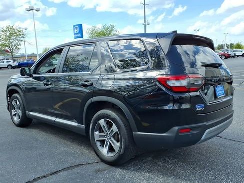 Certified 2025 Honda Pilot EX-L image 8